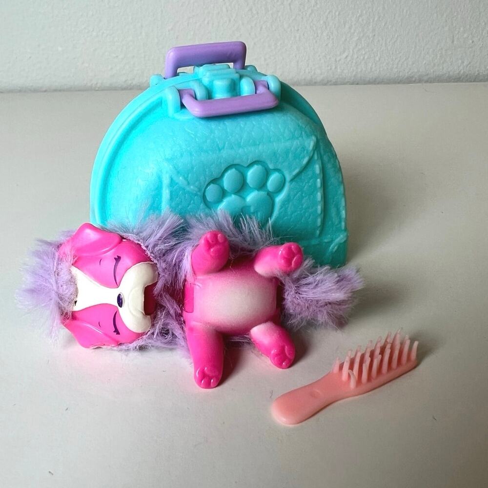 Little Live Pets Scruff Surprise Vet Rescue Toy